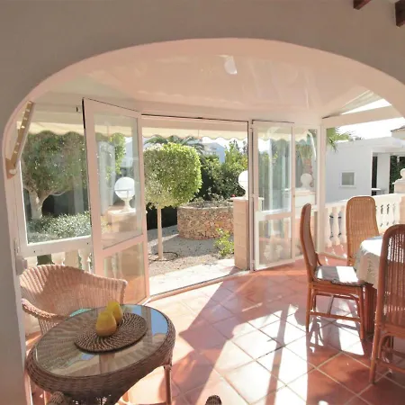 Casa Leon By Interhome